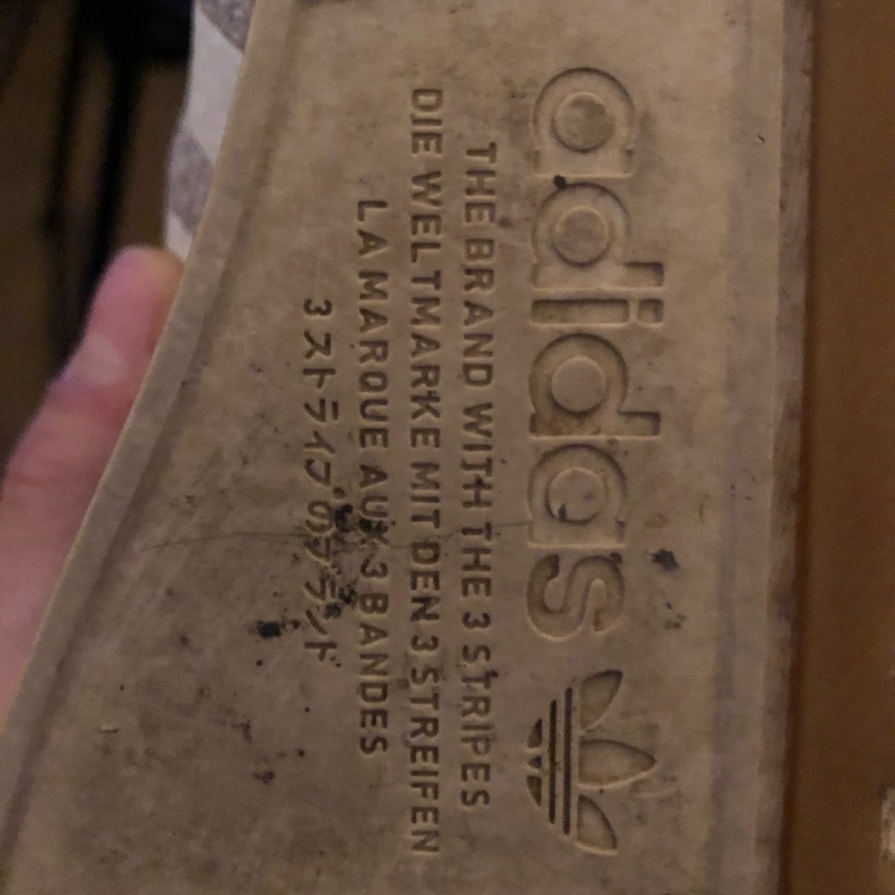 Adidas - Picture 5 of 5